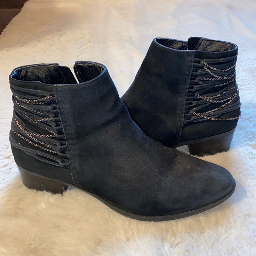 Black Steve Madden booties